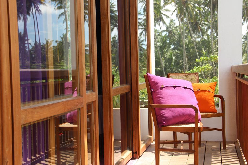 Utmt - Underneath The Mango Tree Spa & Beach Resort Dikwella Oda fotoğraf